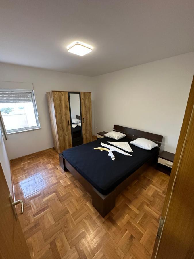Apartman Aurora Leilighet Kaštel Novi Eksteriør bilde