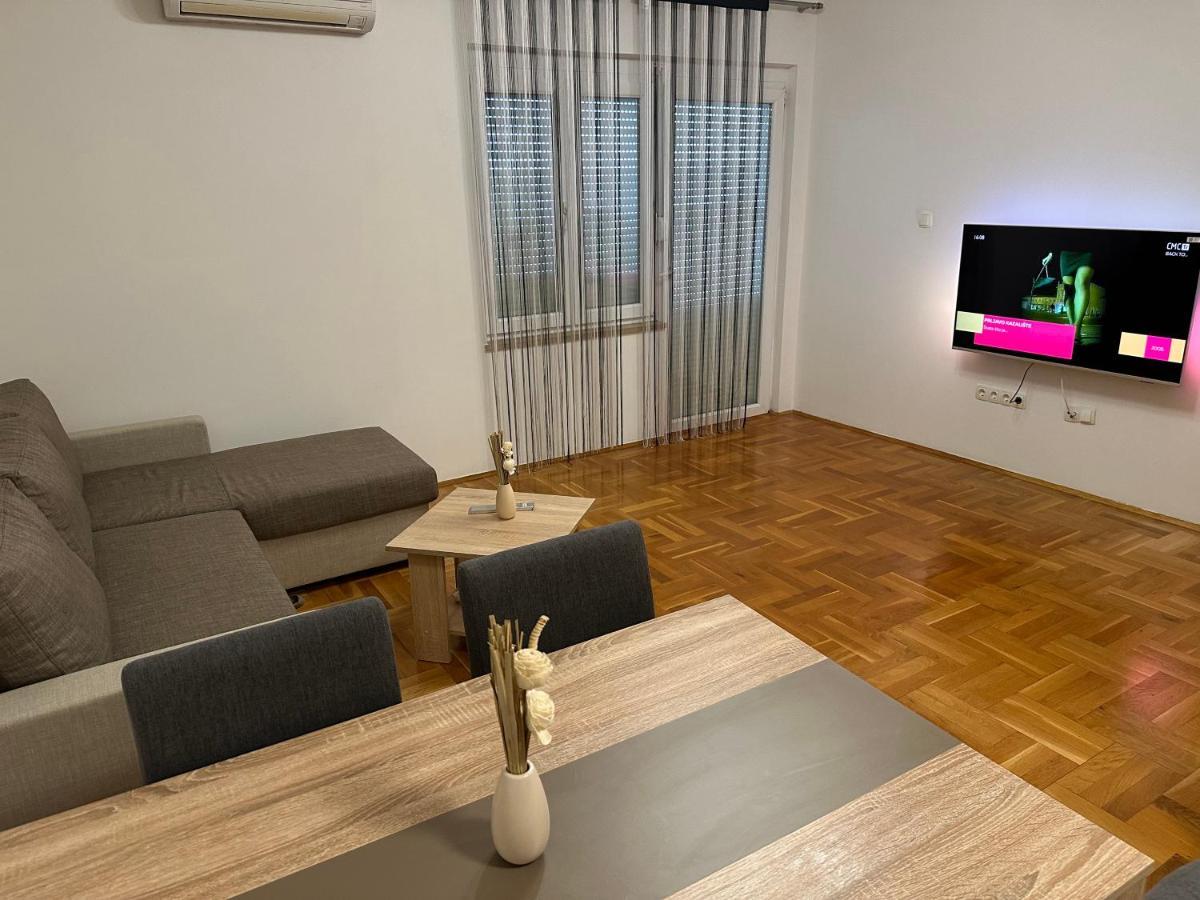 Apartman Aurora Leilighet Kaštel Novi Eksteriør bilde